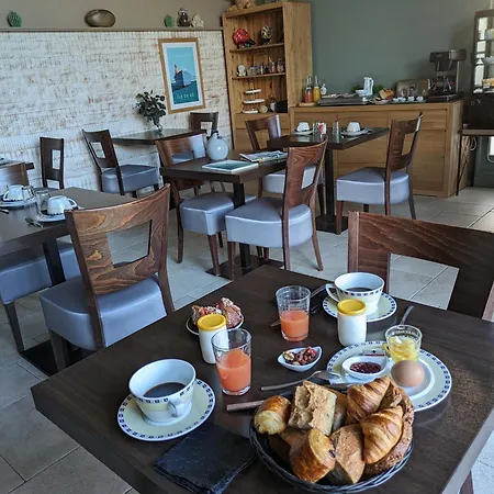 Hotel L'ile Sous Le Vent