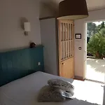 L'ile Sous Le Vent Hotel 3*