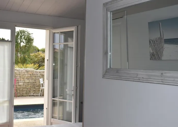 L'ile Sous Le Vent Hotel 3*