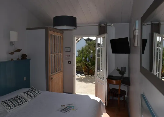 L'ile Sous Le Vent 3*