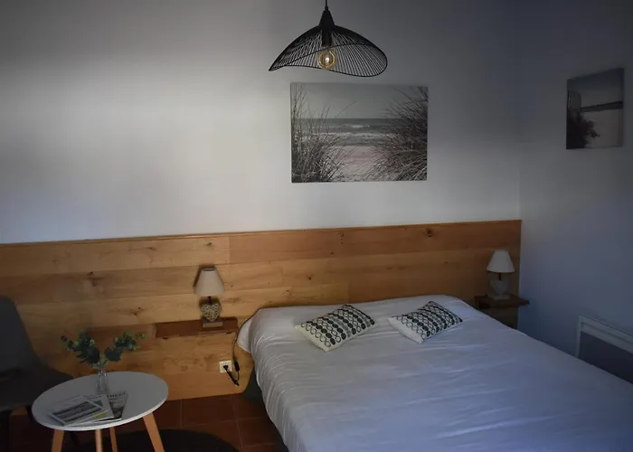 Hotel L'ile Sous Le Vent 3*