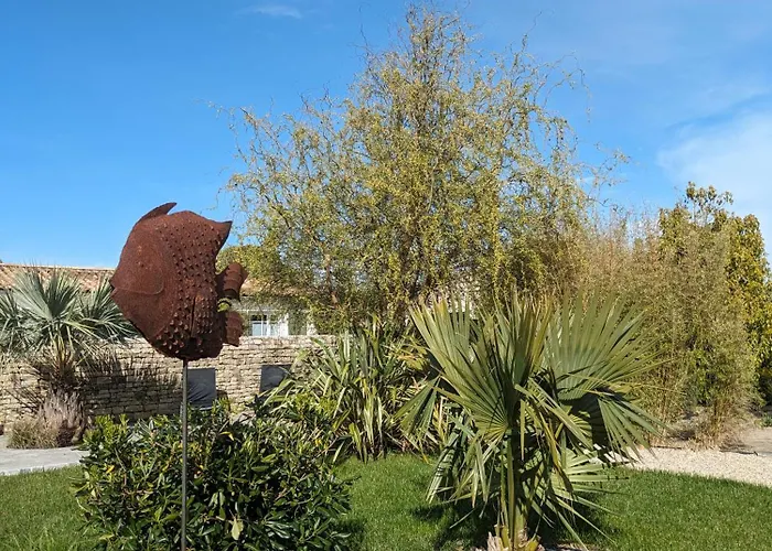 L'ile Sous Le Vent 3*