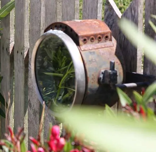 Hotel L'ile Sous Le Vent 3*